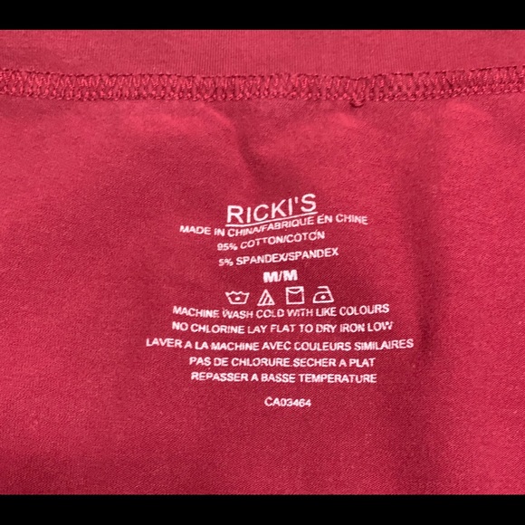 2/$20 Ricki’s Maroon V-neck 3/4 Sleeve Top - Picture 5 of 6